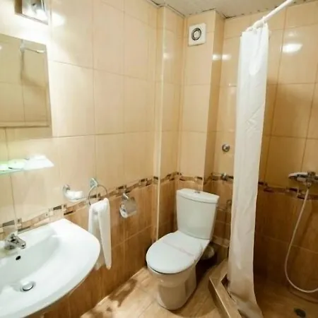 Izvora 3* קרנבו