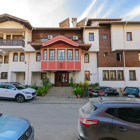 מלון Izvora קרנבו