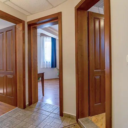 Izvora Hotel 3*